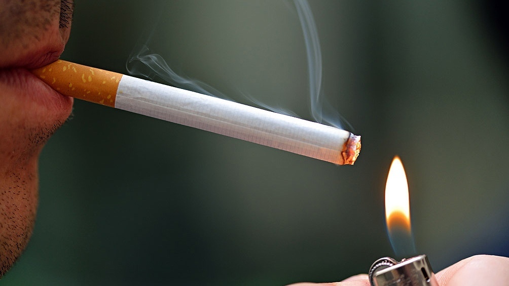 Imagen de El humo del cigarrillo y las muertes