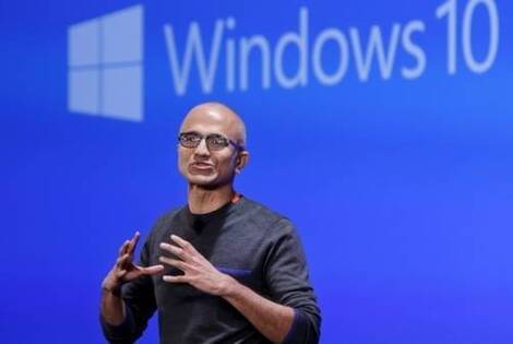 Prensentaci&oacute;n en Redmon. Satia Madella, el CEO de Microsoft, revela los detalles del nuevo Windows.