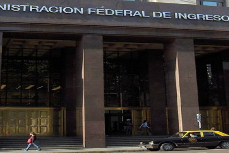 Imagen de El Gobierno resolvi&oacute; que los derechos econ&oacute;micos de los jugadores s&oacute;lo sean de los clubes