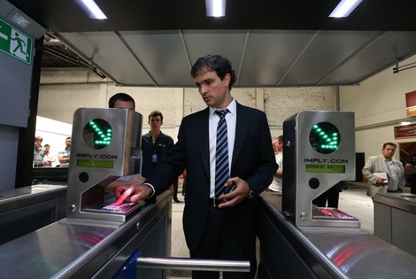 Imagen de Se prueba el AFA Plus Imagen de Se prueba el AFA Plus