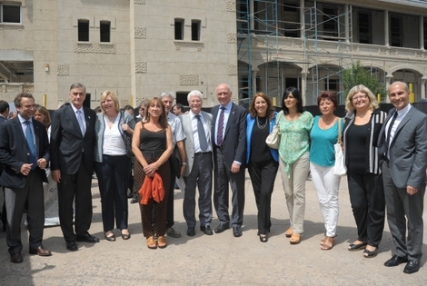 Las autoridades presentes durante la actividad.