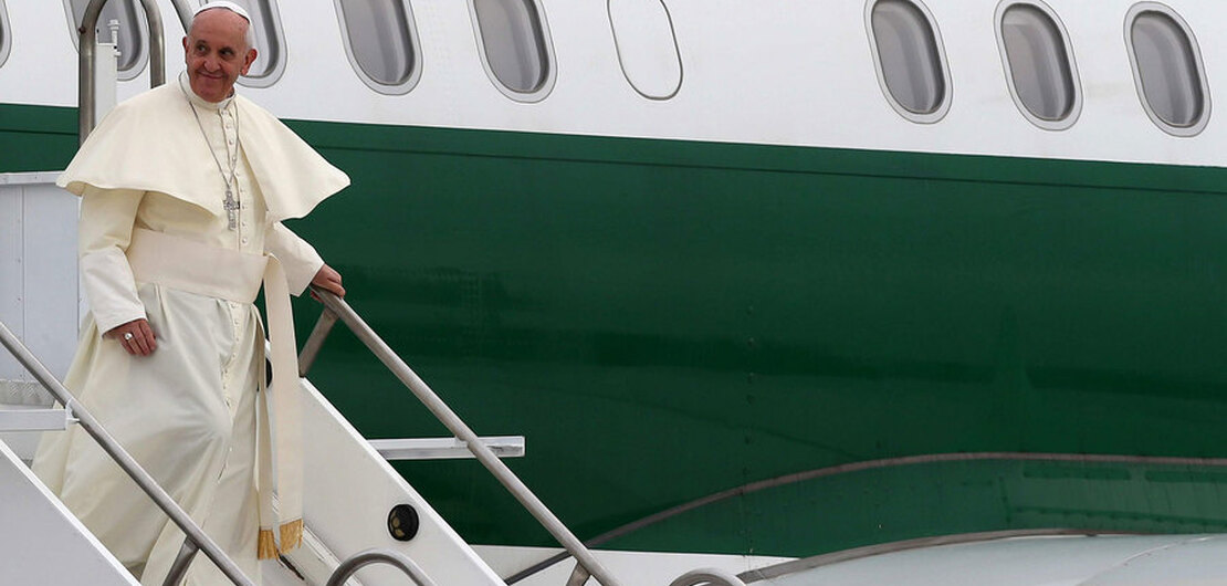 Francisco podr&iacute;a visitar Argentina en 2016