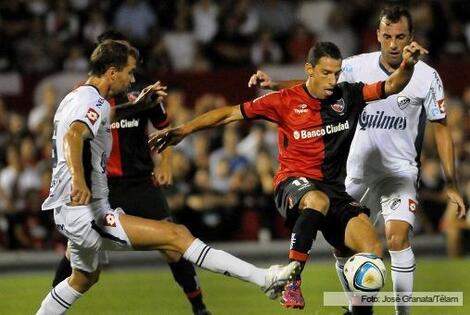 Imagen de Newell's lo tuvo en sus manos, pero Quilmes se lo empató en el final