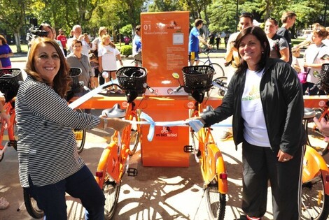 Inauguración sistema de bicicletas públicas MI bici Tu bici Franco Trovato Fuoco / Dir Gral Comunicación Social.