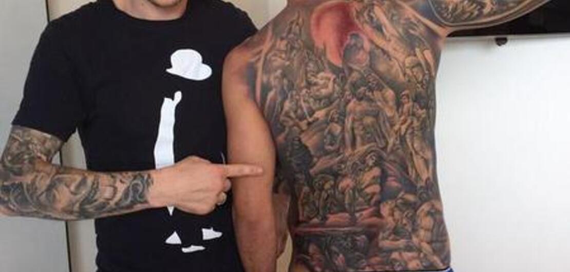 Twitter &#8207;@carlitos3210