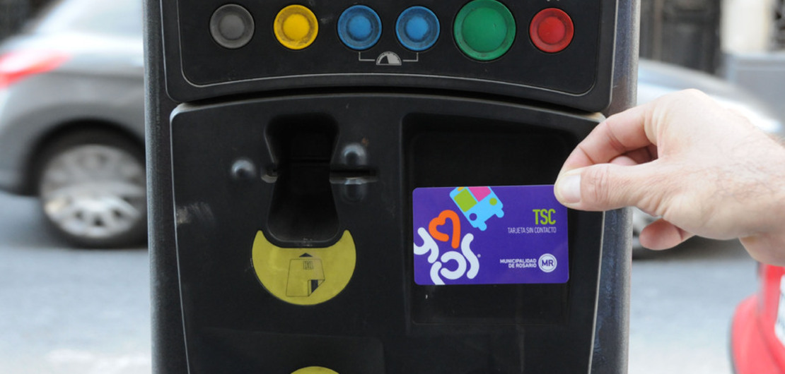 Imagen de La Tarjeta sin Contacto permite pagar el estacionamiento medido Imagen de La Tarjeta sin Contacto permite pagar el estacionamiento medido