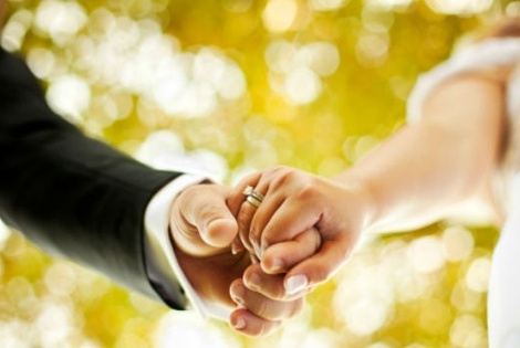 Imagen de El matrimonio beneficia m&aacute;s a los hombres