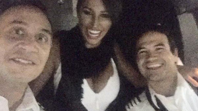 Imagen de Vicky Xipolitakis "pilote&oacute;" avi&oacute;n de Austral