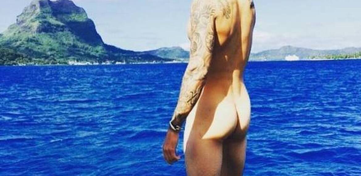 Imagen de Justin Bieber pos&oacute; al desnudo y es furor