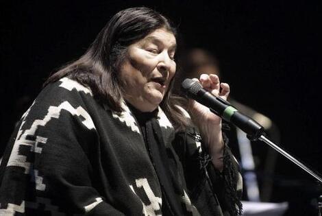 Imagen de "Lucerito", álbum inédito de Mercedes Sosa Imagen de "Lucerito", álbum inédito de Mercedes Sosa