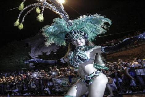 Imagen de Rosario vibr&oacute; al ritmo de la m&uacute;sica y la batucada