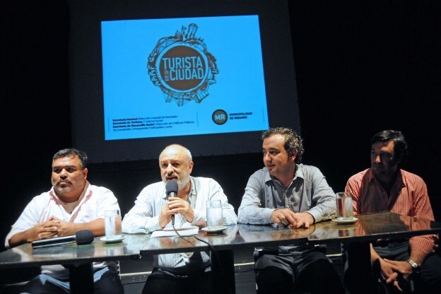 Imagen de Presentaron en Rosario el programa Turista en mi Ciudad Imagen de Presentaron en Rosario el programa Turista en mi Ciudad