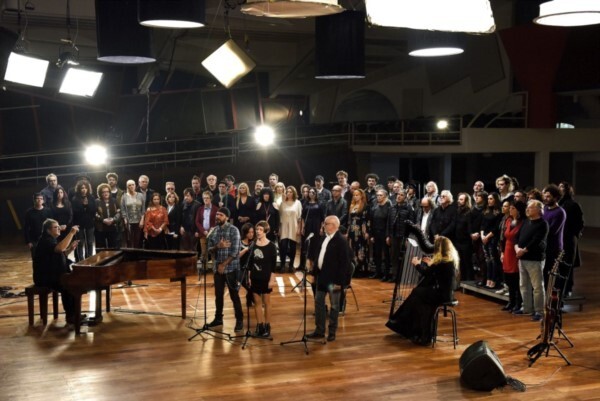 Imagen de Cien m&uacute;sicos argentinos grabaron "La memoria", de Gieco