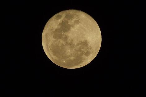 Imagen de La superluna cautiva a todos