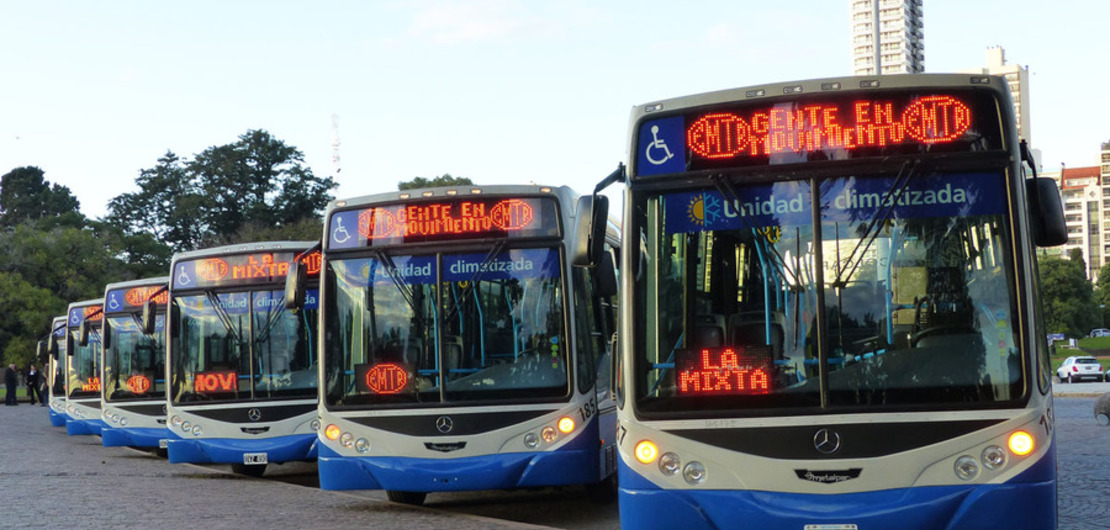 Imagen de Buscan sumar conductoras al transporte urbano de pasajeros