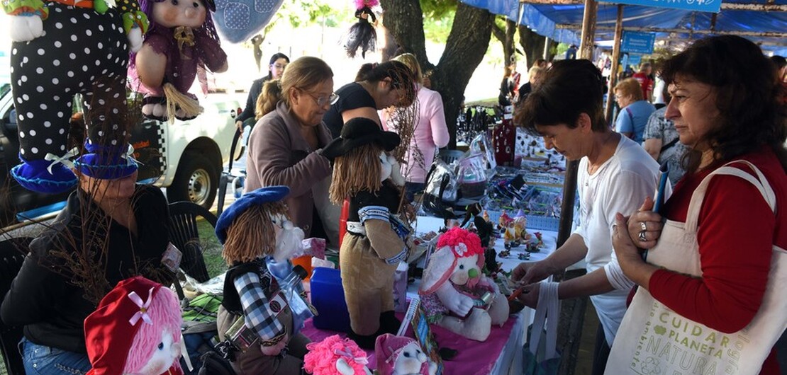 Imagen de La Feria Itinerante llega al parque Alem