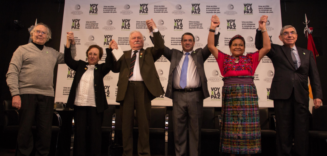 Imagen de Cinco Premios Nobel de la Paz le hablaron al mundo