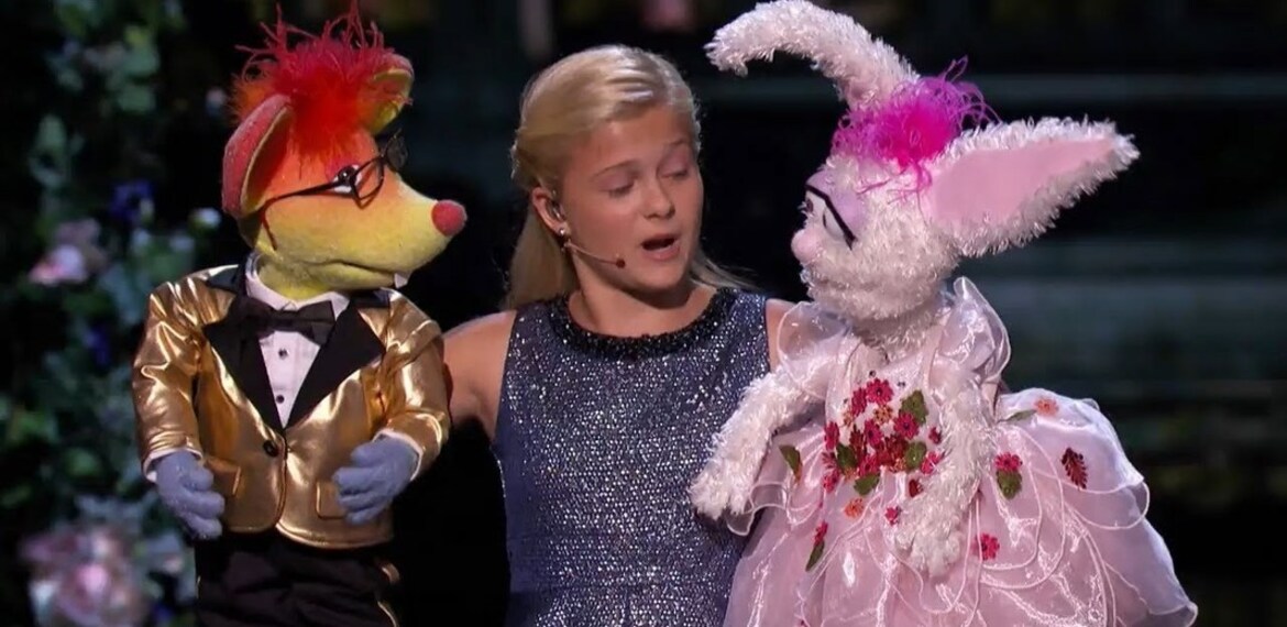 Imagen de Niña ventrílocua gana Americas Got Talent