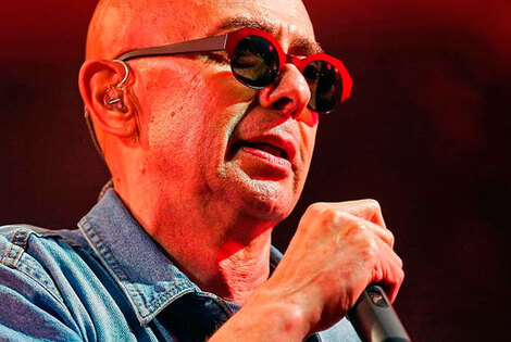 Imagen de El Indio Solari adelantó dos canciones Imagen de El Indio Solari adelantó dos canciones