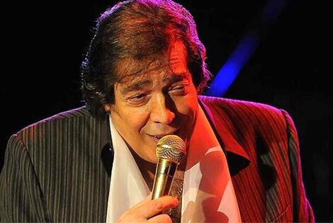 Imagen de Cacho Casta&ntilde;a presenta nuevo disco "Distinto"