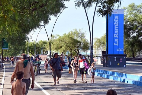 Dir. Gral. de Comunicaci&oacute;n Social (Marcelo Beltrame)      Ver todas las gacetillas   rosarionoticias.gob.ar  contacto Municipalidad de Rosario   |   Direcci&oacute;n General de Comunicaci&oacute;n Social   |  Buenos Aires 711 3&ordm; piso   |   Rosario, Santa Fe Argentina  