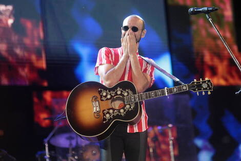 Imagen de Abel Pintos y un emotivo show en Cosqu&iacute;n