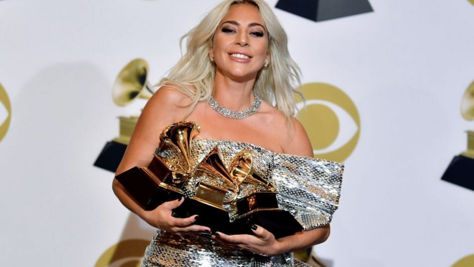 Imagen de Brill&oacute; Lady Gaga y fue la gran ganadora de los Grammy