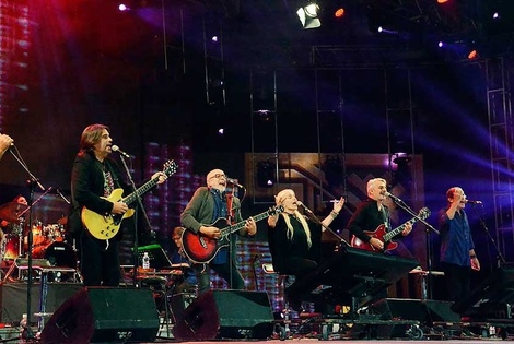 Imagen de La Trova Rosarina se presentar&aacute; en el Teatro Col&oacute;n