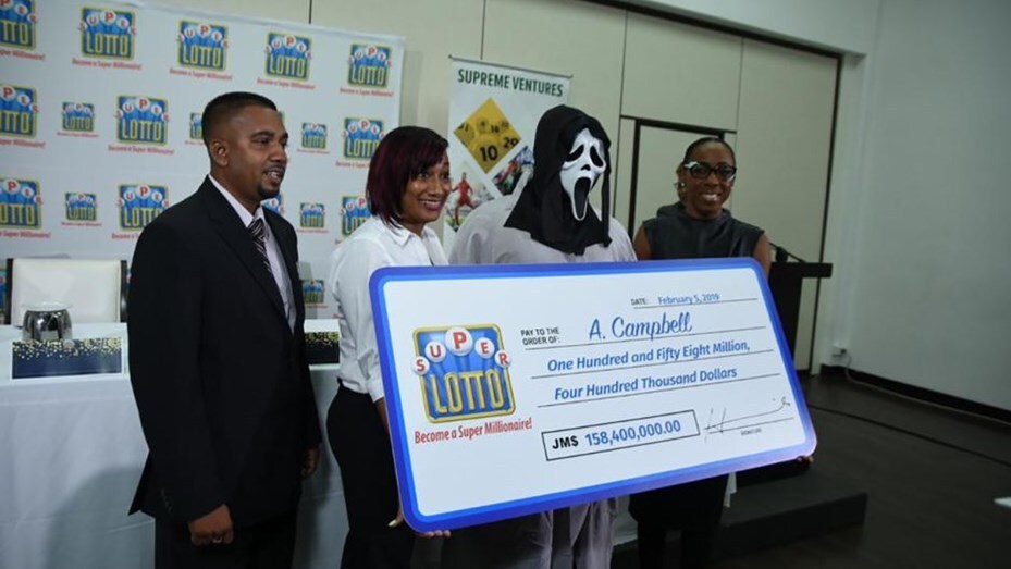 Imagen de Se disfrazó para no compartir el premio ganador Imagen de Se disfrazó para no compartir el premio ganador