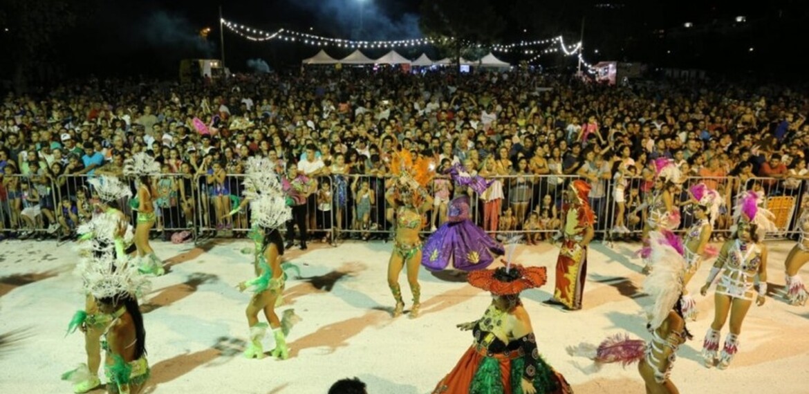 Carnaval en el Corsódromo - Gustavo Villordo