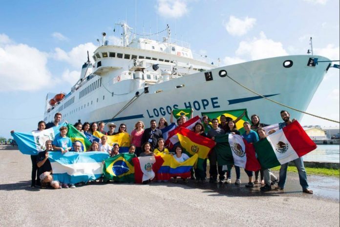 Imagen de Llega la librería flotante más grande del mundo