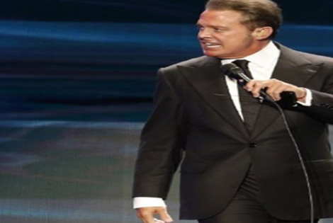 Imagen de Luis Miguel violento con el sonidista en pleno show
