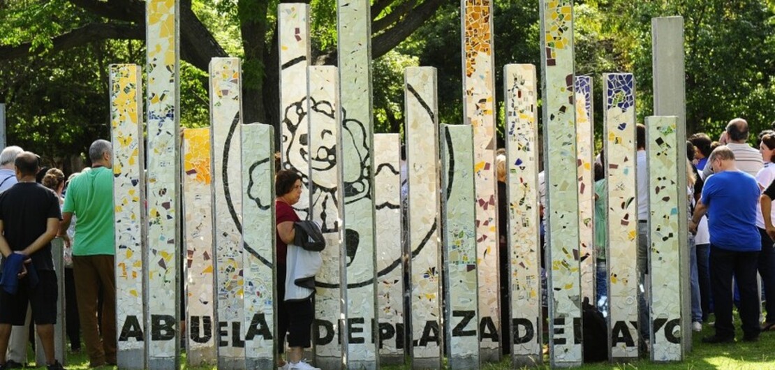 Plantación de árboles en el bosque de la Memoria (2016) - Franco Trovato Fuoco / Dir Gral de Comunicación Social.
