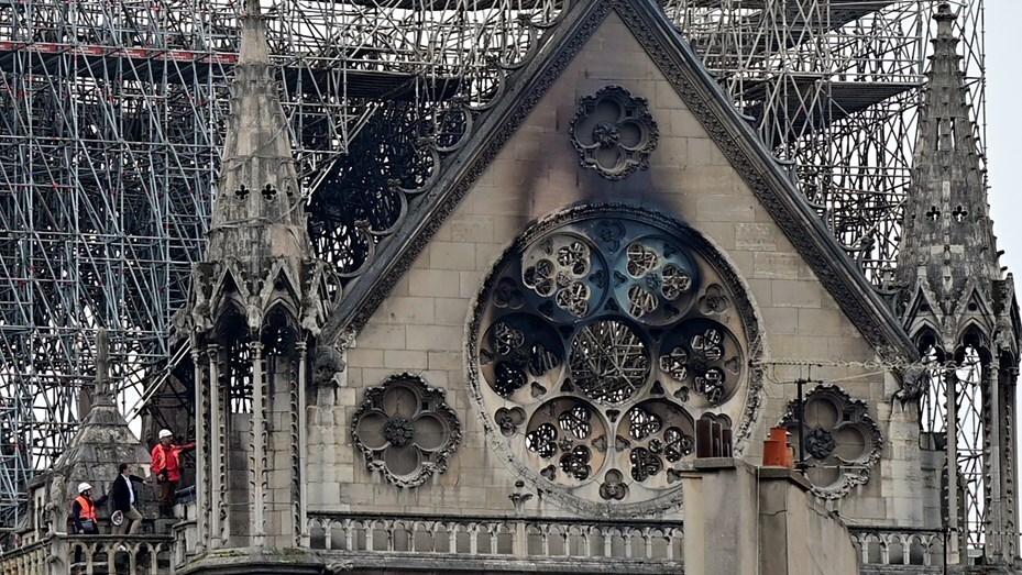 Imagen de Llegan donaciones para la reconstrucci&oacute;n de Notre Dame