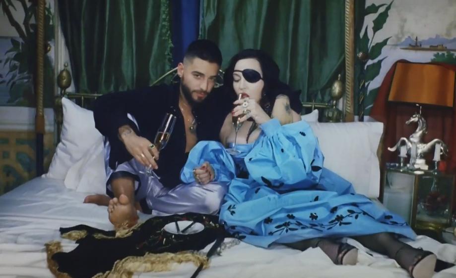 Imagen de Madonna y Maluma presentaron en vivo el videoclip Medellin Imagen de Madonna y Maluma presentaron en vivo el videoclip Medellin