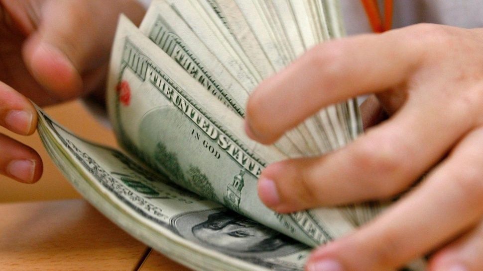 Imagen de Subi&oacute; el d&oacute;lar y lleg&oacute; por arriba de los 47 pesos
