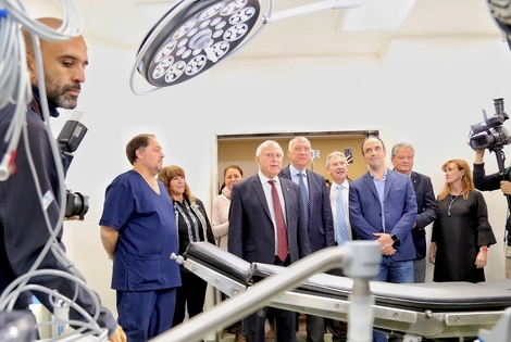 Imagen de Lifschitz inauguró el hospital más moderno de la Argentina