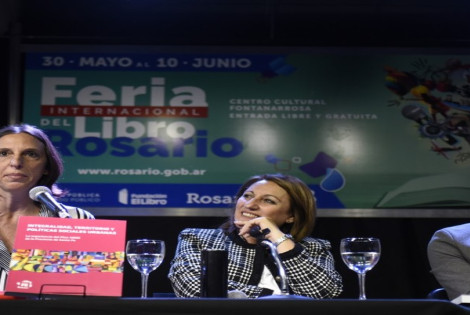 Presentaci&oacute;n del libro Plan Abre - Franco Trovato Fuoco