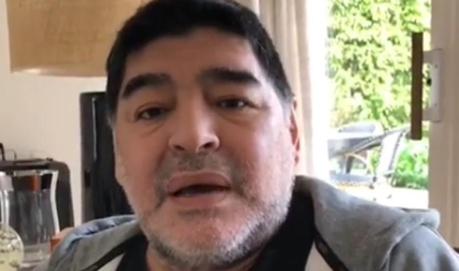 Imagen de Diego Maradona aclara los rumores: "No me estoy muriendo"