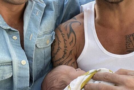 Imagen de Ricky Martin y Jwan Yosef presentan a su cuarto hijo