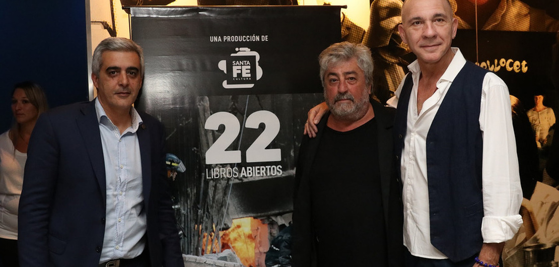 Imagen de 22 libros abiertos, el documental de la peor tragedia de Rosario Imagen de 22 libros abiertos, el documental de la peor tragedia de Rosario