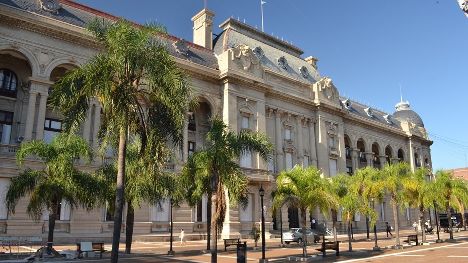 Imagen de Empleados provinciales tendr&aacute;n receso todo Enero