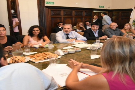 Imagen de El ministro de seguridad Sa&iacute;n se reuni&oacute; con concejales