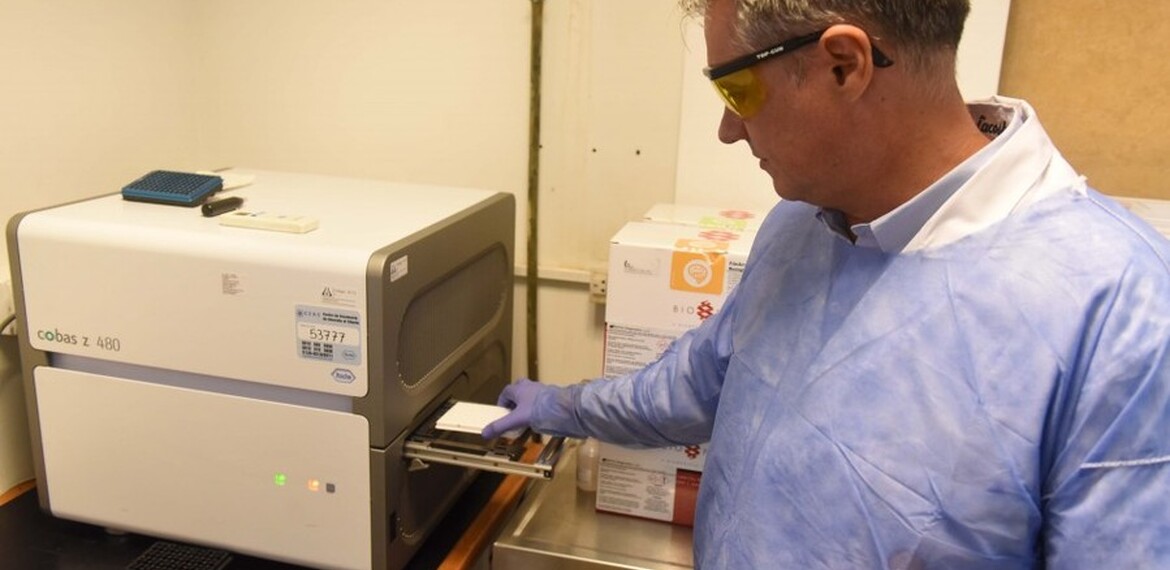 CEMAR an&aacute;lisis de detecci&oacute;n de coronavirus - Subsecretar&iacute;a de Comunicaci&oacute;n Social (Silvio Moriconi)