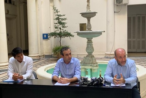 Imagen de Javkin dispuso fuerte reorganización del Ejecutivo municipal