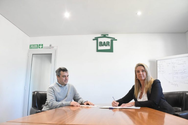 Imagen de El concejo destina parte de sus sueldos a ayuda alimentaria