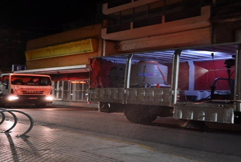 Imagen de Desinfecci&oacute;n en las calles de Rosario por prevenci&oacute;n
