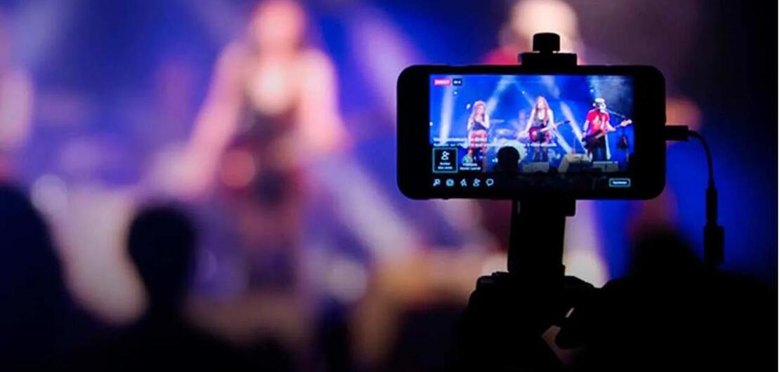 Imagen de Polémica por el impuesto de SADAIC a conciertos digitales