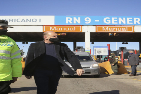 Imagen de Perotti supervisa los controles en la provincia