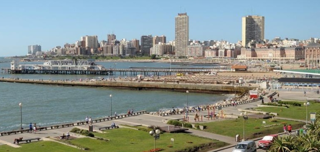 Imagen de Mar del Plata exigir&aacute; un hisopado previo a los turistas